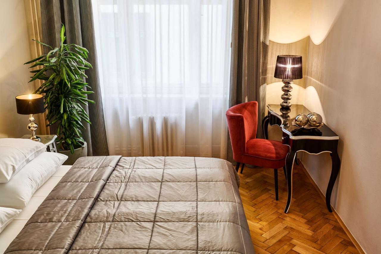 Pragueone Apartment,A/C,Terrace Luaran gambar