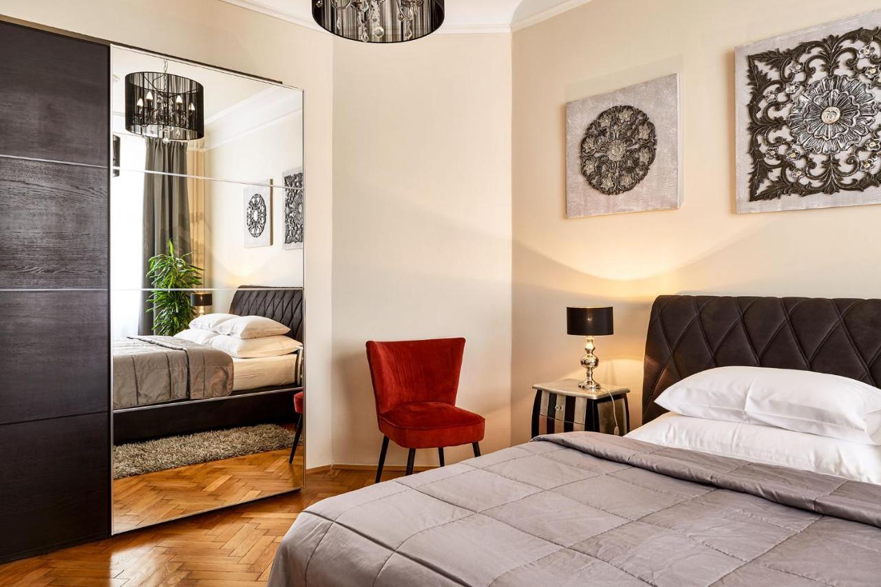 Pragueone Apartment,A/C,Terrace Luaran gambar