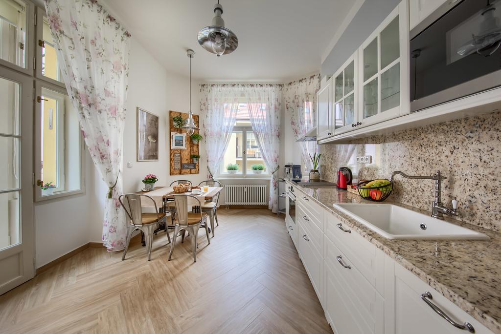 Pragueone Apartment,A/C,Terrace Luaran gambar